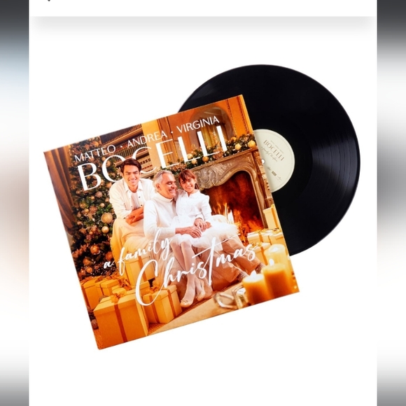 Bocelli A Family Christmas - Picture 2 of 2